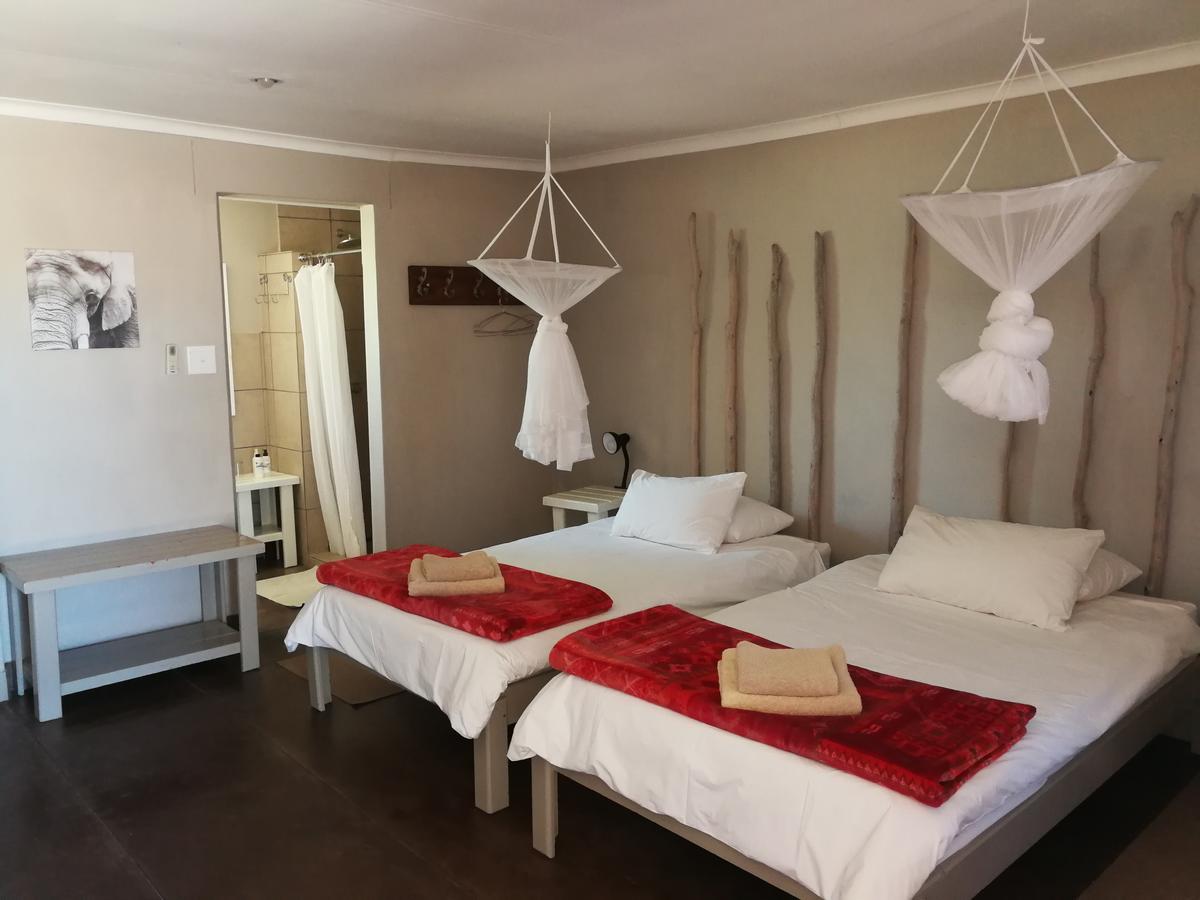 Etotongwe Lodge Outjo Dış mekan fotoğraf